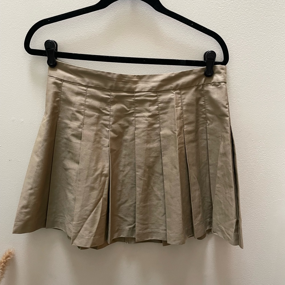 Aritzia Sunday Best Pleated Mini Skirt